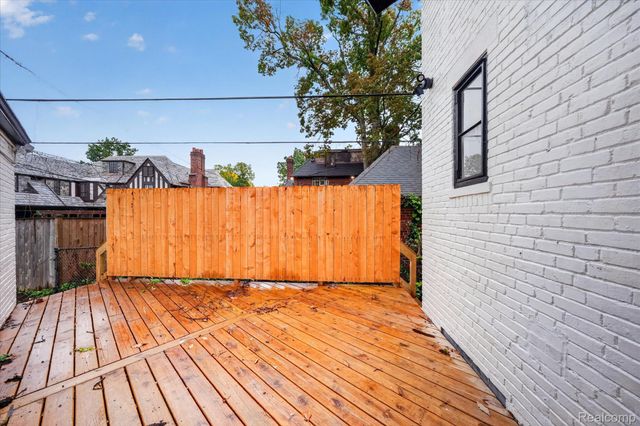 3250 Sherbourne Road, Detroit, MI 48221