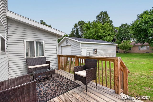 292 W Muskegon Street, Cedar Springs City, MI 49319