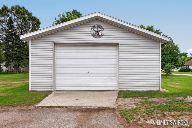 292 W Muskegon Street, Cedar Springs City, MI 49319