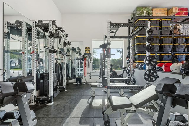 107 Lajitas, Boerne, TX 78006