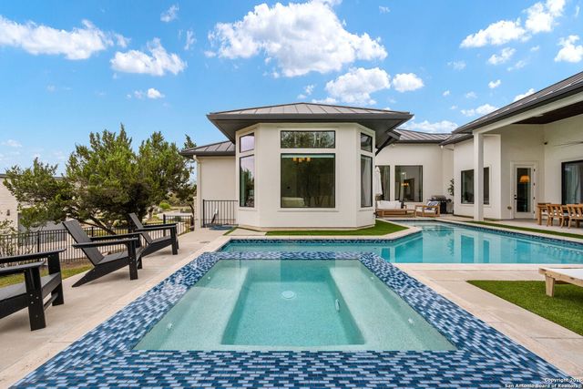 107 Lajitas, Boerne, TX 78006