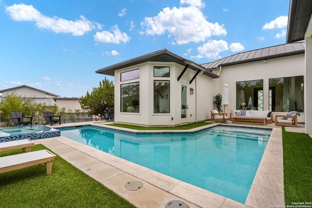 107 Lajitas, Boerne, TX 78006