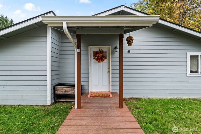 3955 Frone Lane W, Bremerton, WA 98312