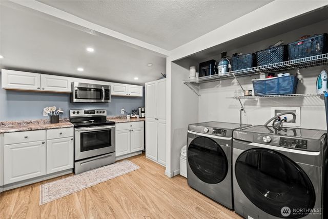 3955 Frone Lane W, Bremerton, WA 98312