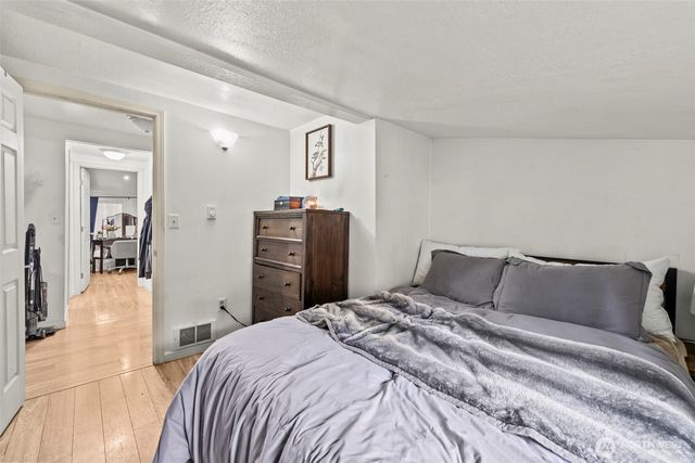 3955 Frone Lane W, Bremerton, WA 98312