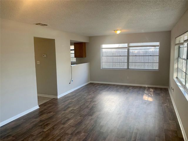 5320 E 14TH AVENUE, Tampa, FL 33619