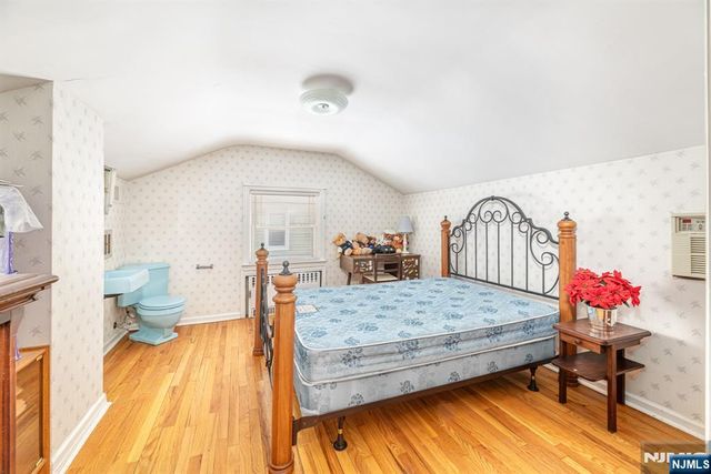 1094 McBride Avenue, Woodland Park, NJ 07424