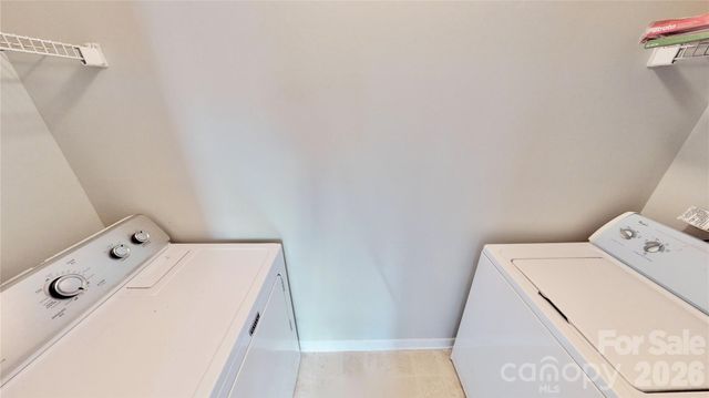 525 Olmsted Park Place M, Charlotte, NC 28203