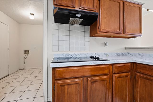 6603 Grandvale Drive, Houston, TX 77072