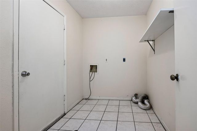 6603 Grandvale Drive, Houston, TX 77072
