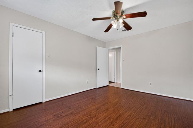 6603 Grandvale Drive, Houston, TX 77072