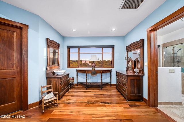 11280 E Broadway Boulevard, Tucson, AZ 85748