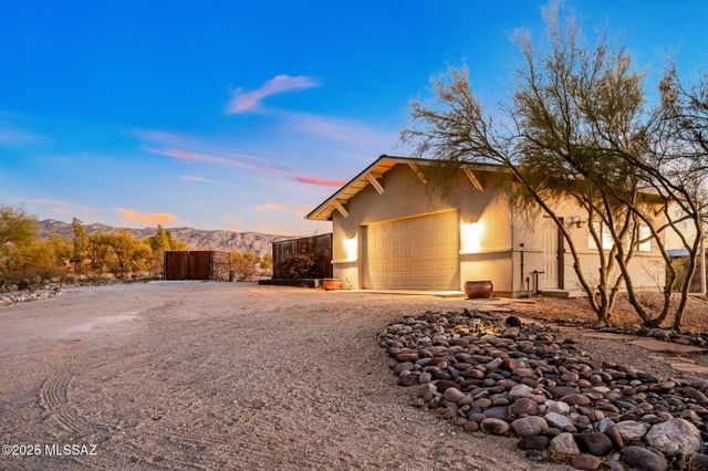 11280 E Broadway Boulevard, Tucson, AZ 85748