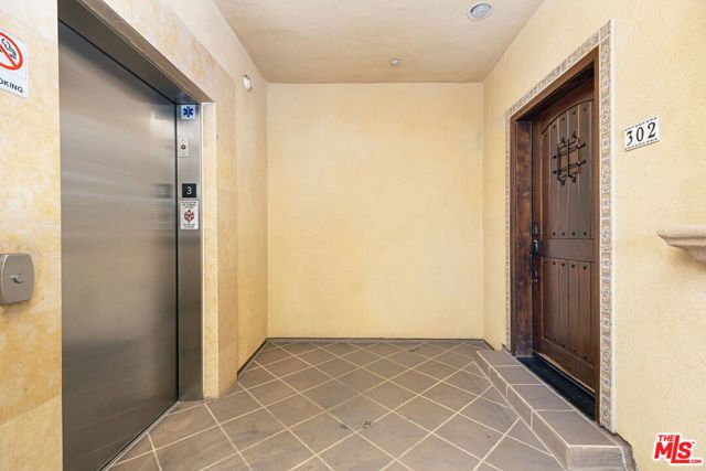 650 E Palm Avenue 302, Burbank, CA 91501