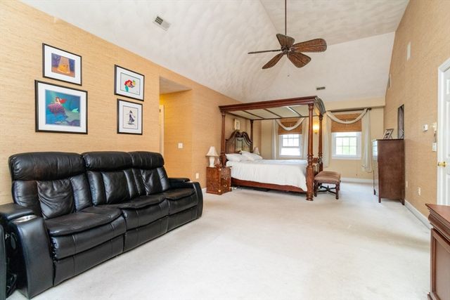 2 Macintyre Dr, North Reading, MA 01864