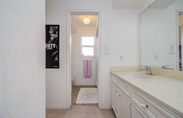 11427 Highgrove Drive, Houston, TX 77077