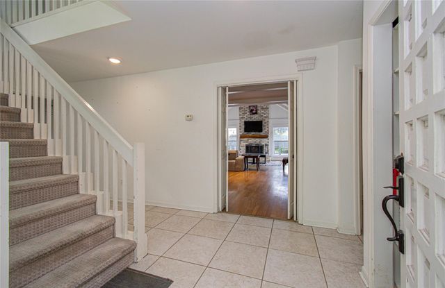 11427 Highgrove Drive, Houston, TX 77077