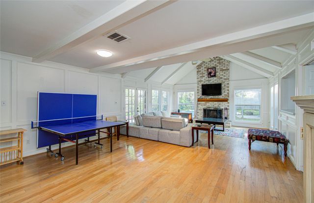 11427 Highgrove Drive, Houston, TX 77077