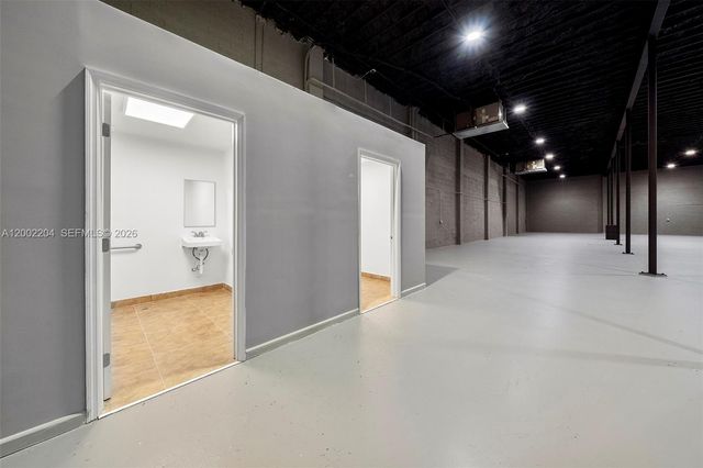 3080 Sheridan St Warehouse + Office, Hollywood, FL 33020