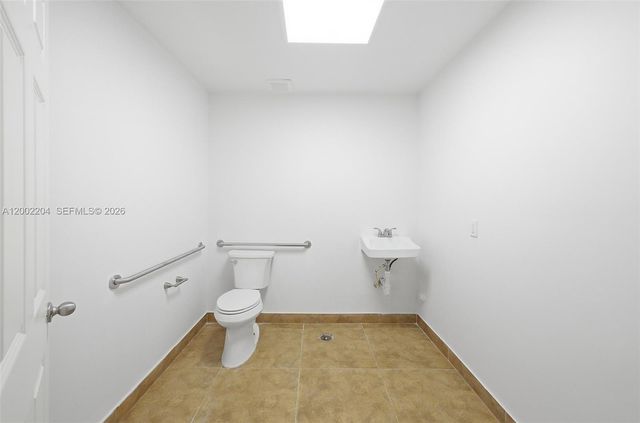 3080 Sheridan St Warehouse + Office, Hollywood, FL 33020