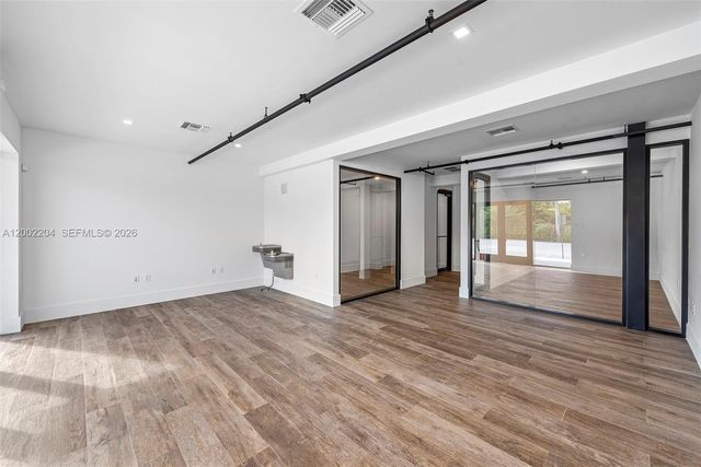 3080 Sheridan St Warehouse + Office, Hollywood, FL 33020