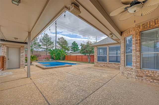 6106 Laguna Del Rey Drive, Houston, TX 77041