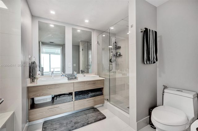 1300 S Miami Ave 4503, Miami, FL 33130