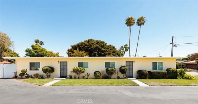 226 Knox, Costa Mesa, CA 92627