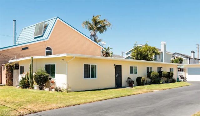 226 Knox, Costa Mesa, CA 92627