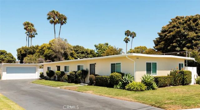 226 Knox, Costa Mesa, CA 92627