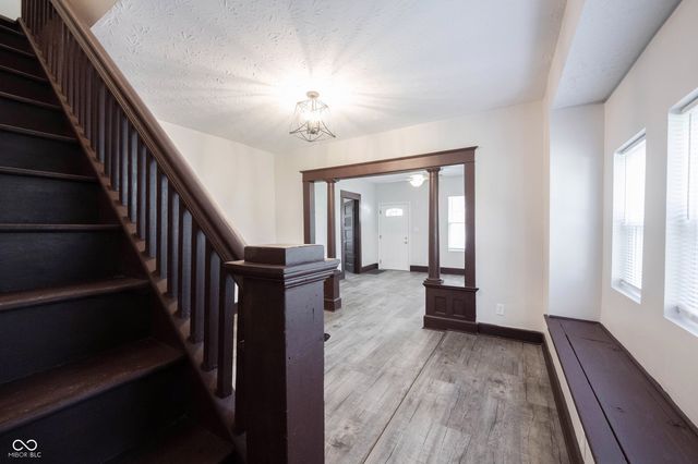 1040 Winfield Avenue, Indianapolis, IN 46222