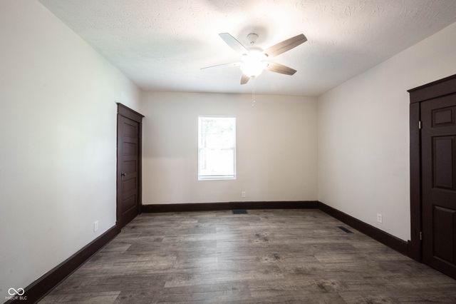 1040 Winfield Avenue, Indianapolis, IN 46222