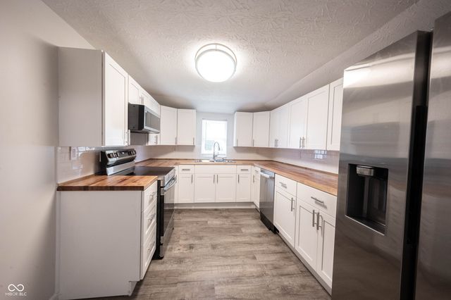 1040 Winfield Avenue, Indianapolis, IN 46222