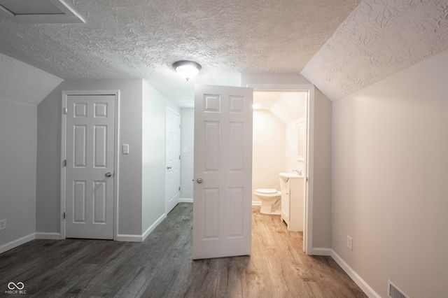 1040 Winfield Avenue, Indianapolis, IN 46222