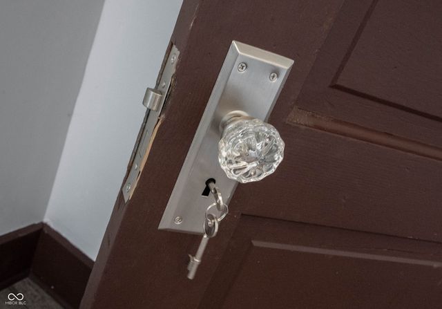 1040 Winfield Avenue, Indianapolis, IN 46222