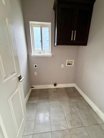 1728 Blackbird St, Roseville, CA 95747