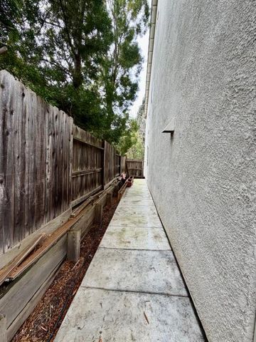 1728 Blackbird St, Roseville, CA 95747