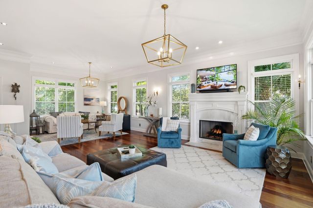 3516 Henrietta Hartford Road, Mount Pleasant, SC 29466