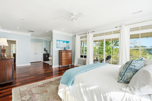 3516 Henrietta Hartford Road, Mount Pleasant, SC 29466