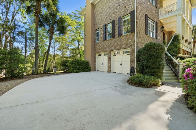 3516 Henrietta Hartford Road, Mount Pleasant, SC 29466