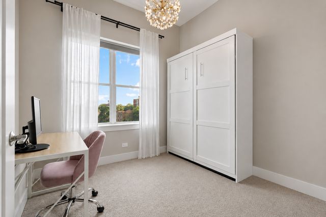 729 W 15th Street, Chicago, IL 60607