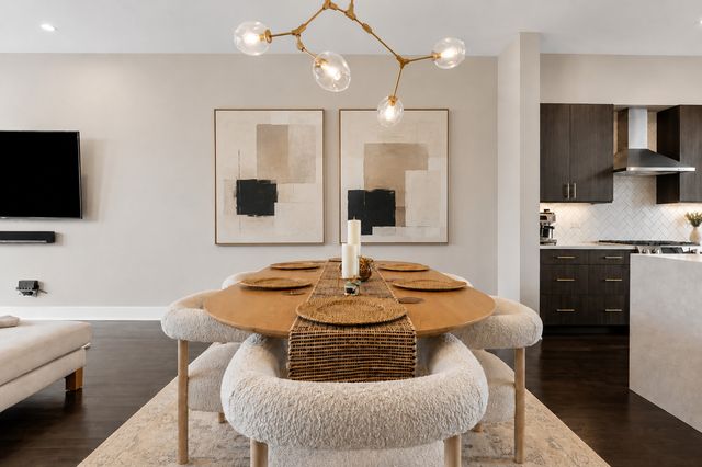 729 W 15th Street, Chicago, IL 60607