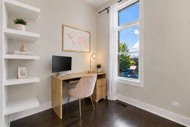 729 W 15th Street, Chicago, IL 60607