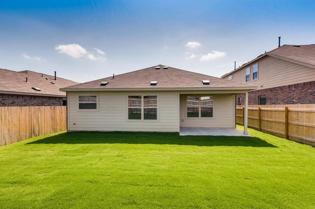 121 Andesite TRL, Buda, TX 78610