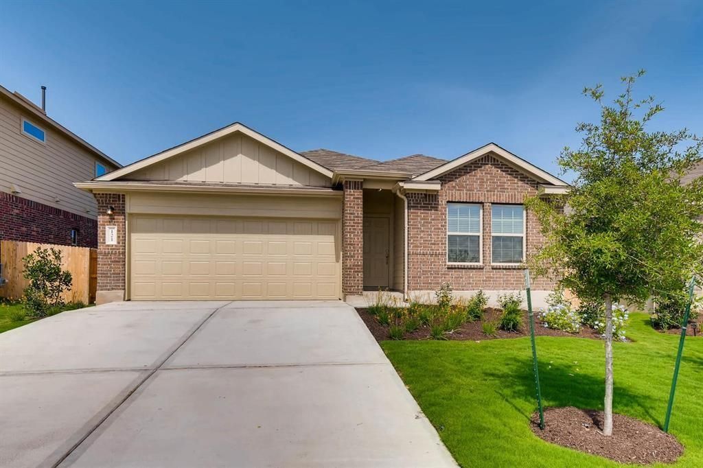 121 Andesite TRL, Buda, TX 78610