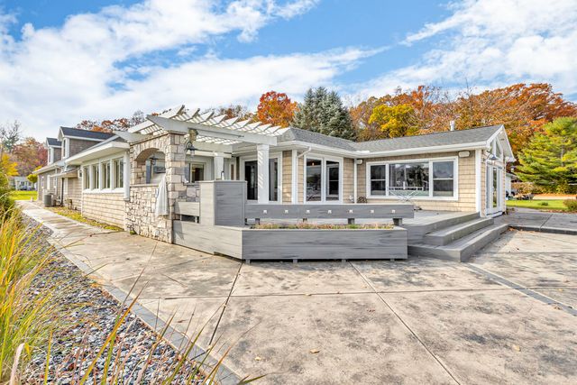 2217 Shady Lane Court, Clarklake, MI 49234