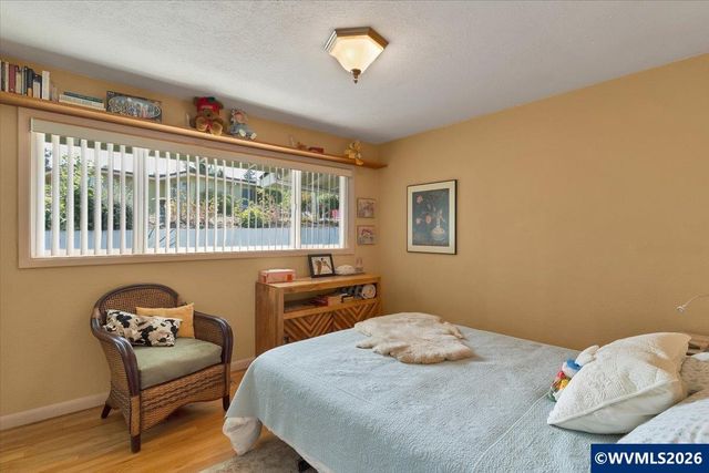1225 Hillendale Dr SE, Salem, OR 97302