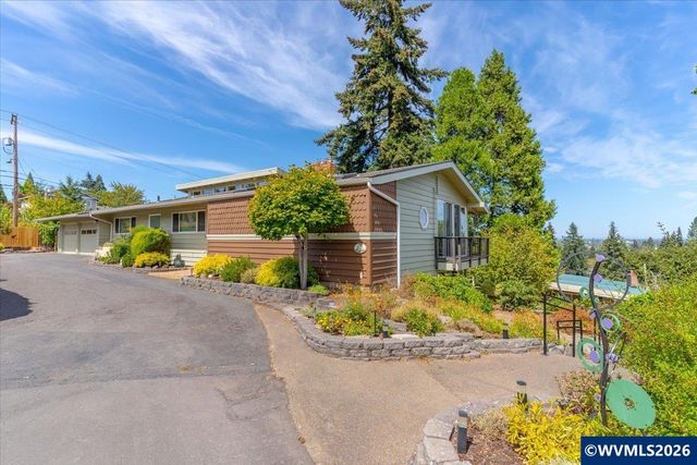 1225 Hillendale Dr SE, Salem, OR 97302