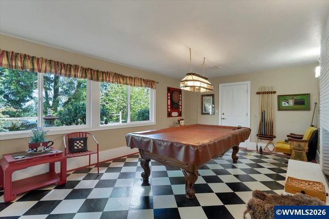 1225 Hillendale Dr SE, Salem, OR 97302