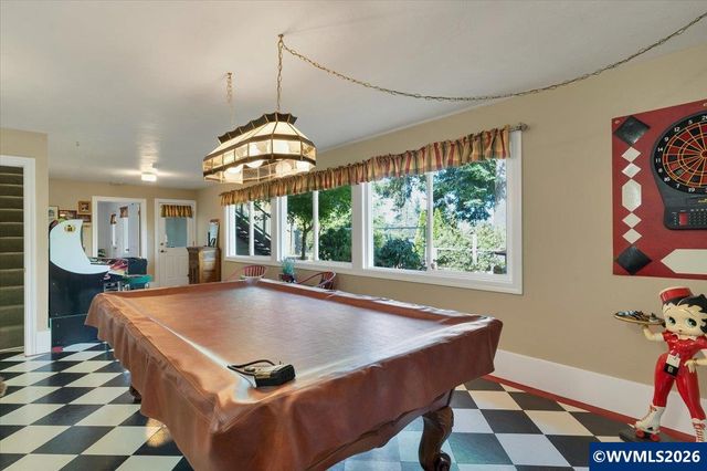 1225 Hillendale Dr SE, Salem, OR 97302